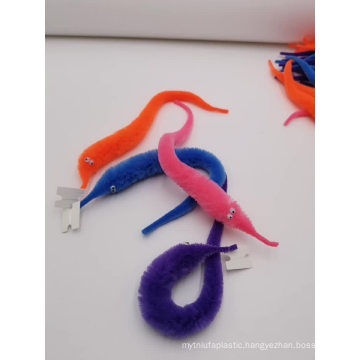 Magic Worm Toys Wiggly Twisty Fuzzy Worm